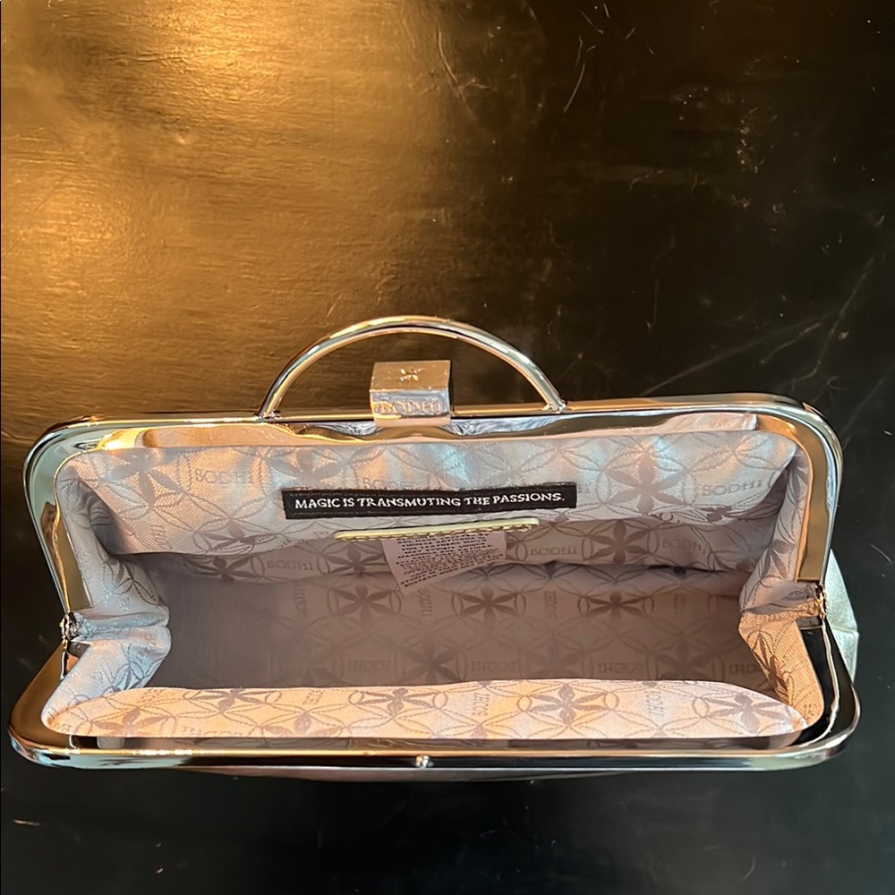 BODHI Patent Frame Clutch Evening Bag - Picture 7 of 9